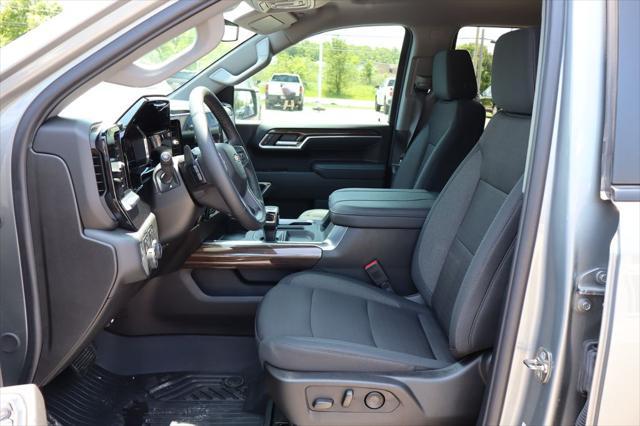 new 2025 Chevrolet Silverado 1500 car, priced at $56,200