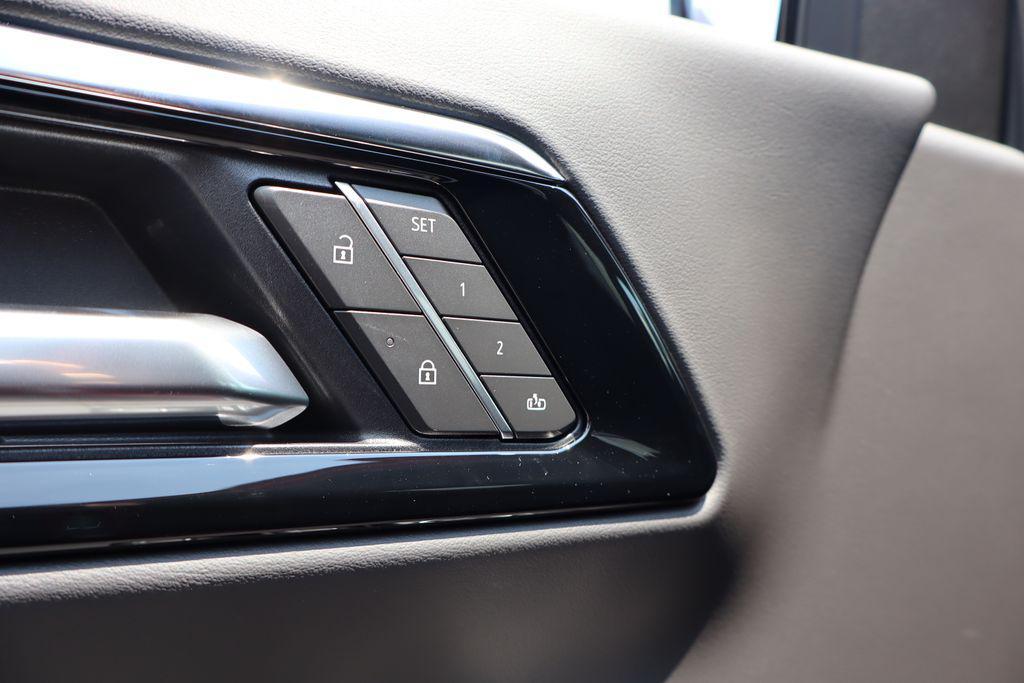 new 2025 Chevrolet Tahoe car, priced at $74,500