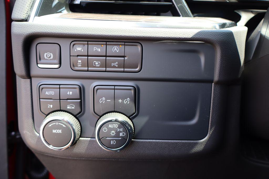 new 2025 Chevrolet Tahoe car, priced at $74,500