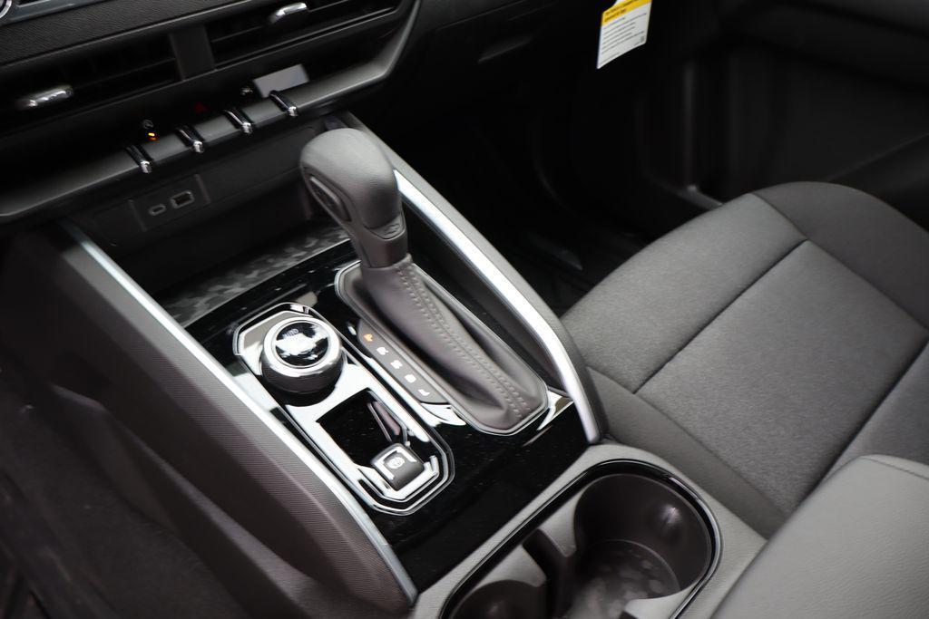 new 2024 Chevrolet Colorado car, priced at $43,200