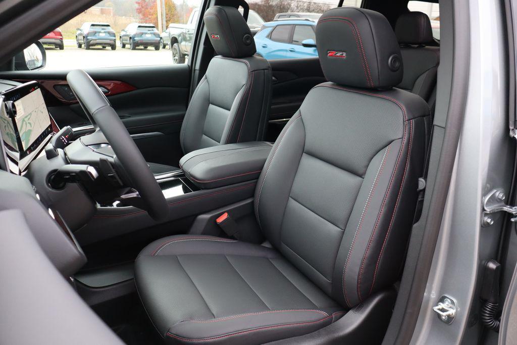 new 2026 Chevrolet Traverse car, priced at $56,275