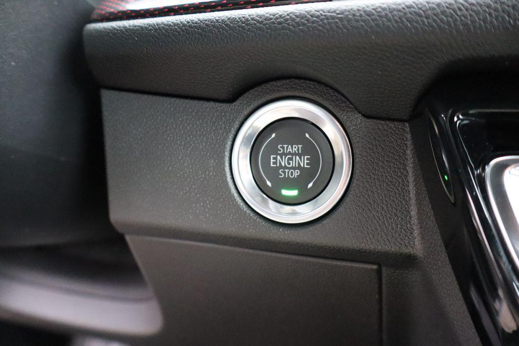 new 2026 Chevrolet Traverse car, priced at $56,275