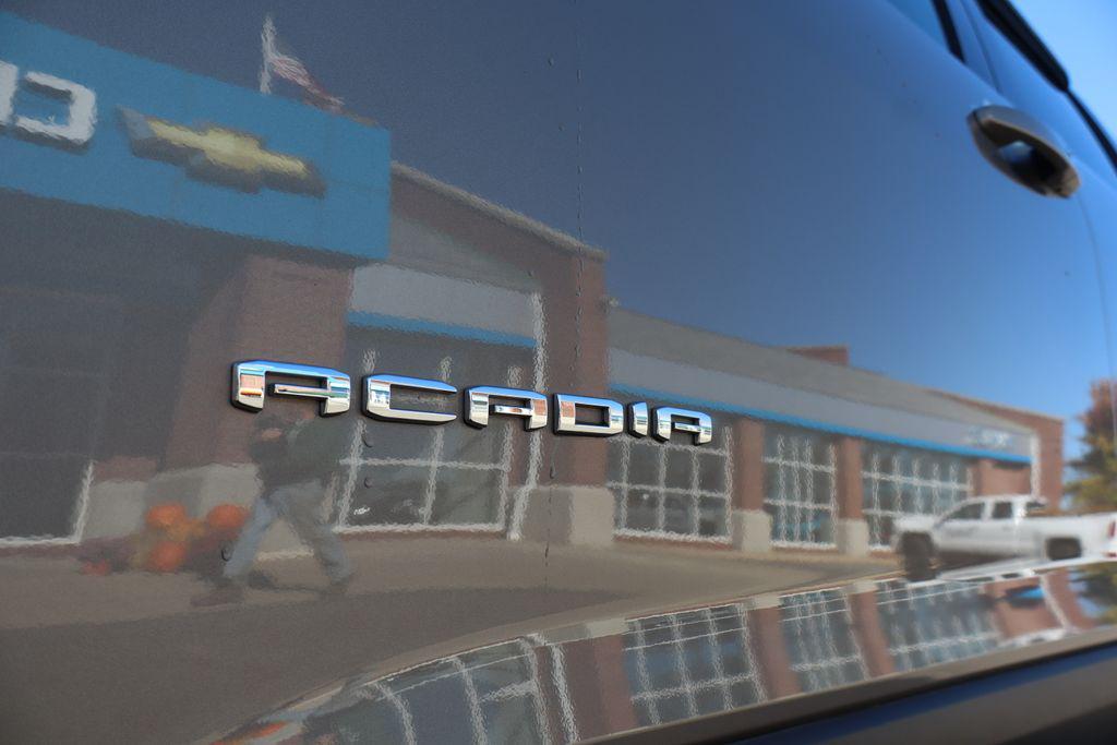 used 2023 GMC Acadia car, priced at $28,500