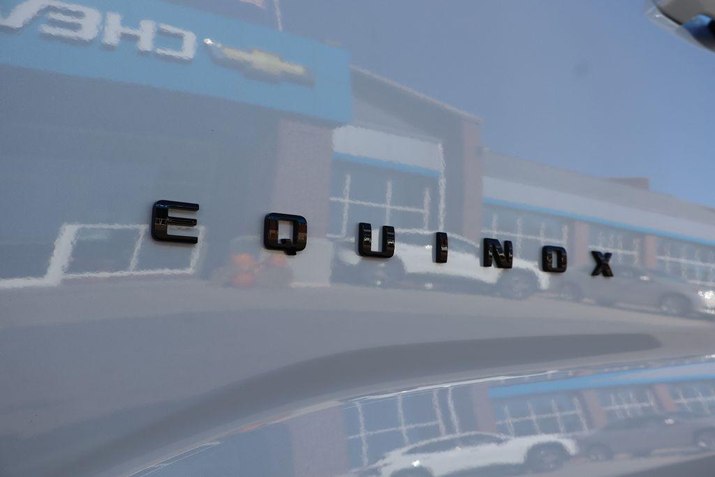 new 2026 Chevrolet Equinox car, priced at $36,670