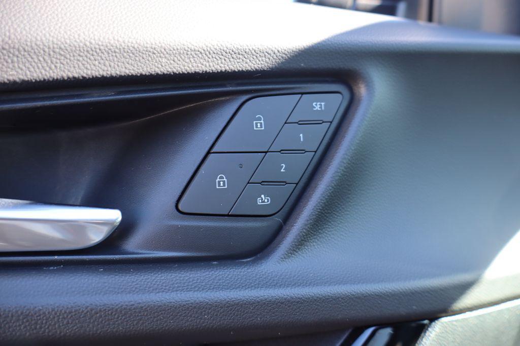 new 2026 Chevrolet Equinox car, priced at $36,670