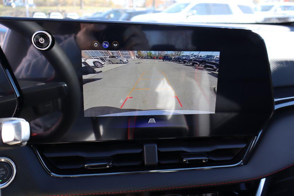 new 2026 Chevrolet Equinox car, priced at $36,670