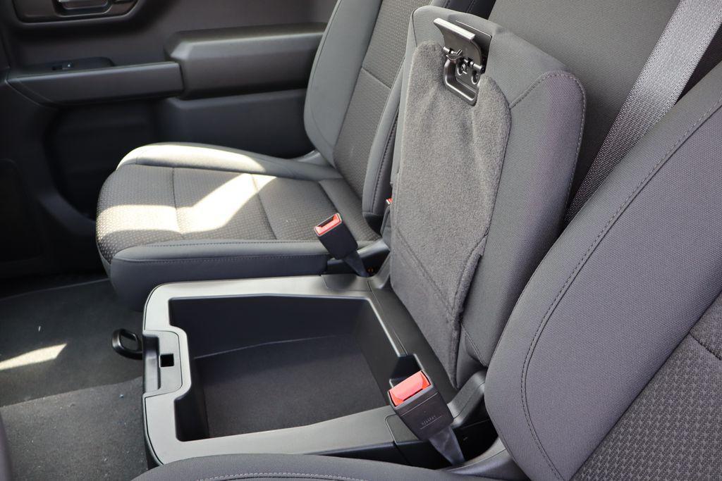 new 2025 Chevrolet Silverado 1500 car, priced at $41,000