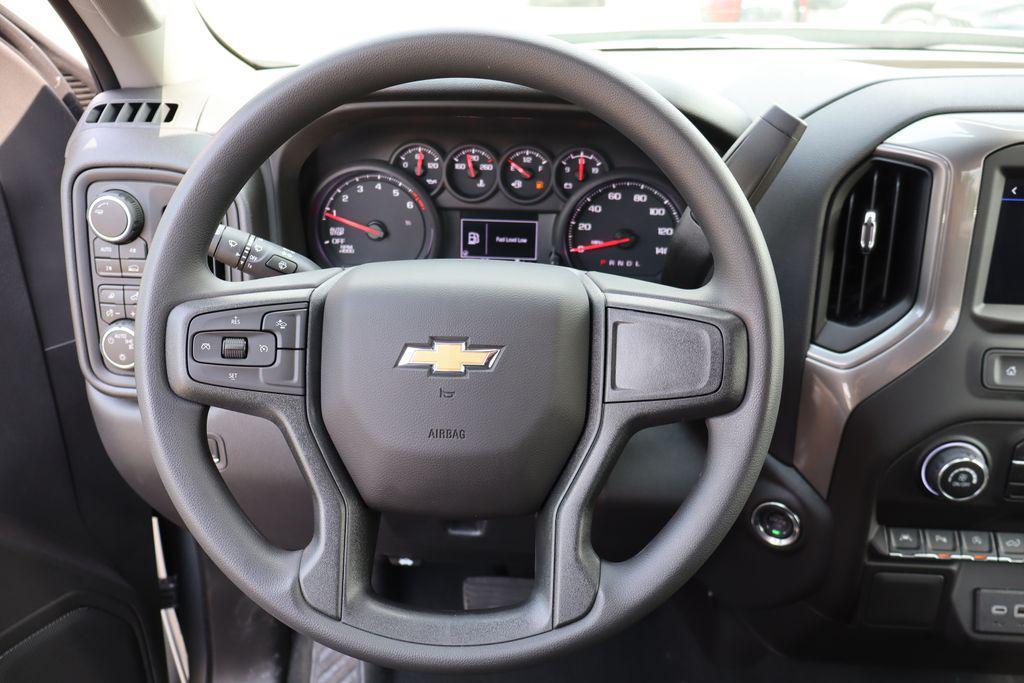 new 2025 Chevrolet Silverado 1500 car, priced at $41,000