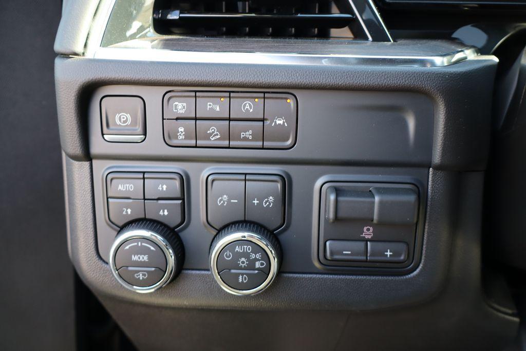 new 2026 Chevrolet Suburban car, priced at $85,025