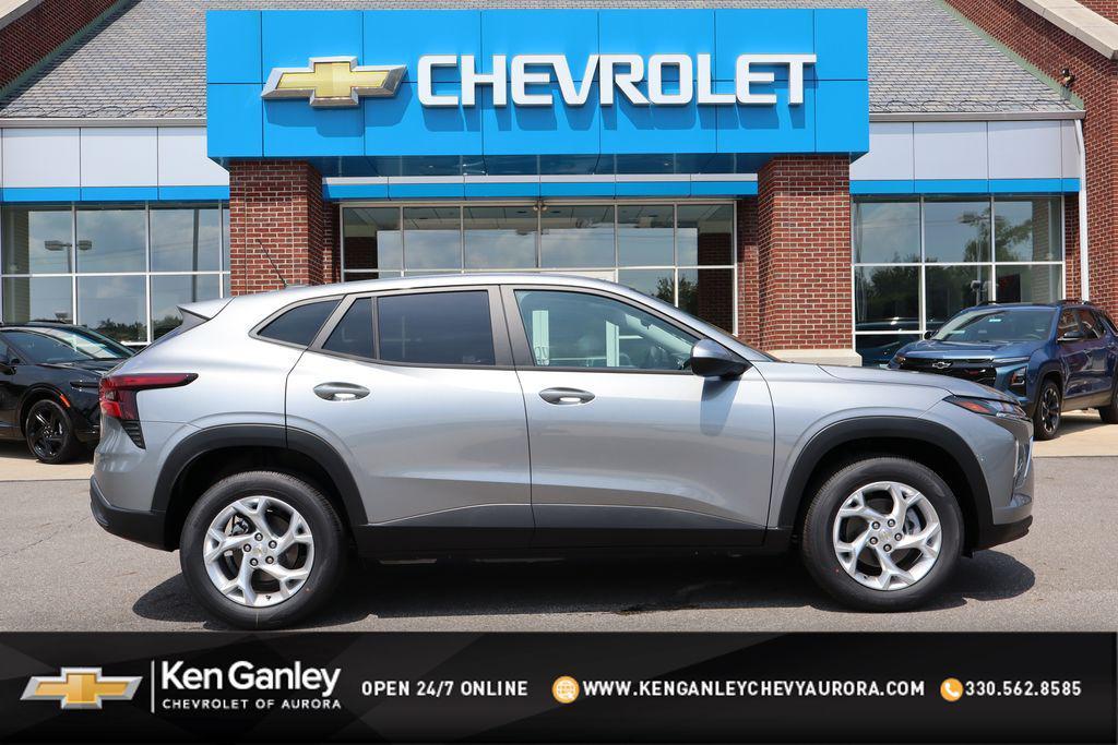 new 2025 Chevrolet Trax car, priced at $23,106