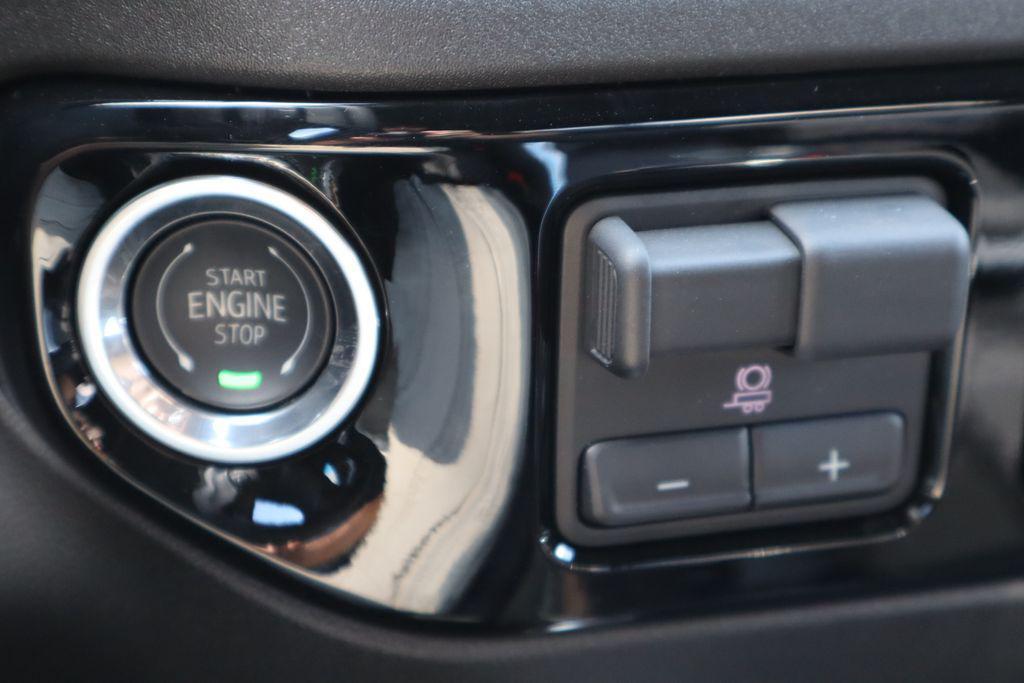 new 2025 Chevrolet Silverado 1500 car, priced at $58,802