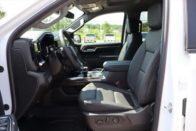 new 2025 Chevrolet Silverado 1500 car, priced at $58,802