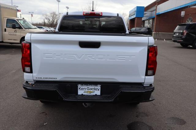 new 2025 Chevrolet Colorado car, priced at $33,840