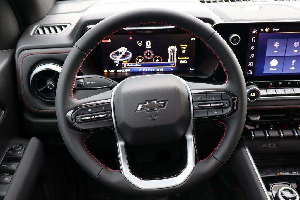 new 2025 Chevrolet Colorado car, priced at $49,090