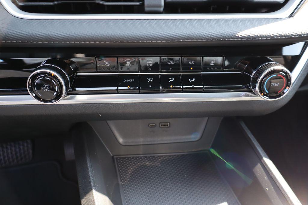 new 2026 Chevrolet Equinox car, priced at $31,383