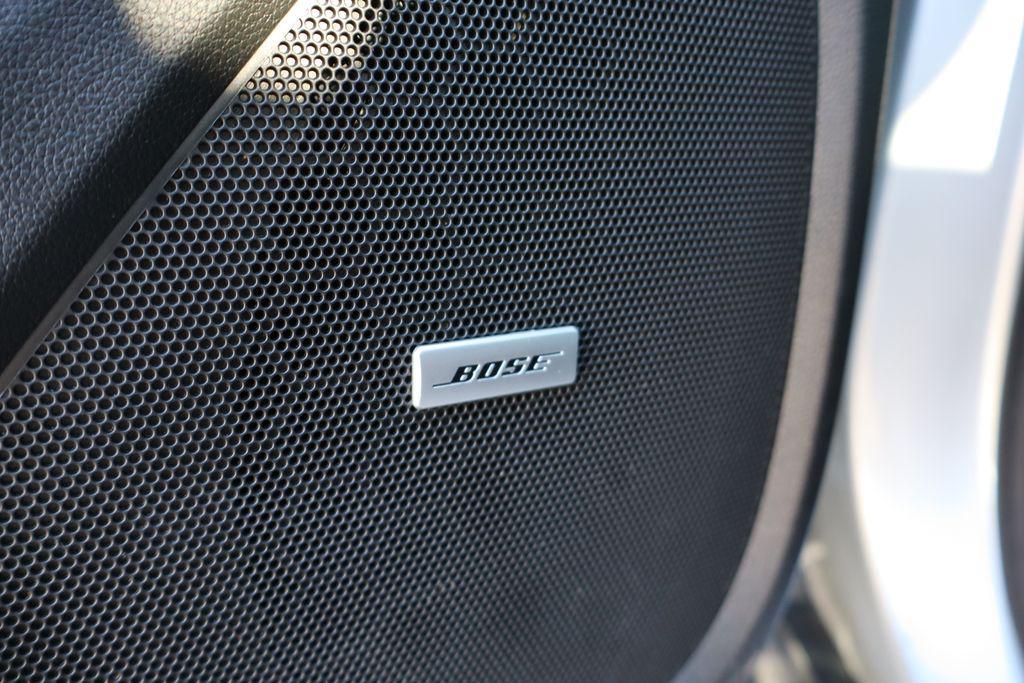 used 2021 Chevrolet Traverse car, priced at $23,000