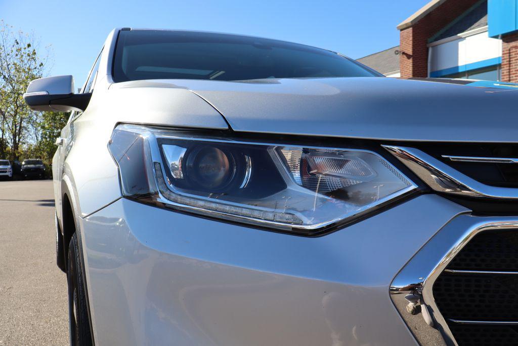 used 2021 Chevrolet Traverse car, priced at $23,000