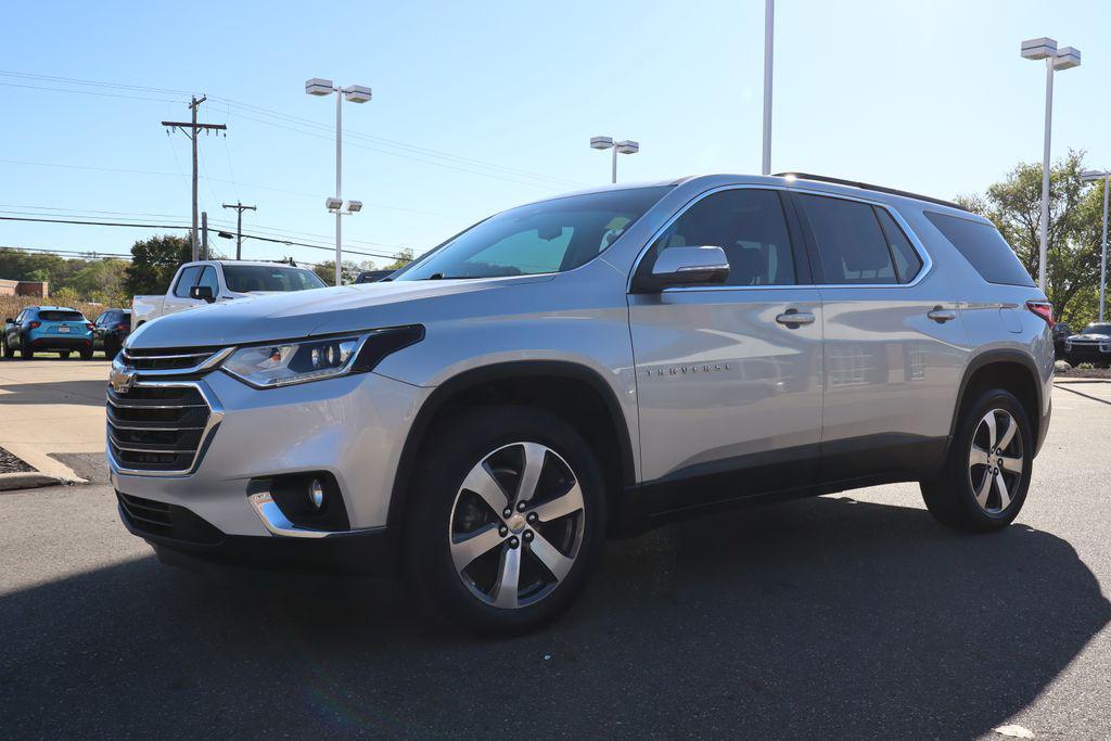 used 2021 Chevrolet Traverse car, priced at $23,000