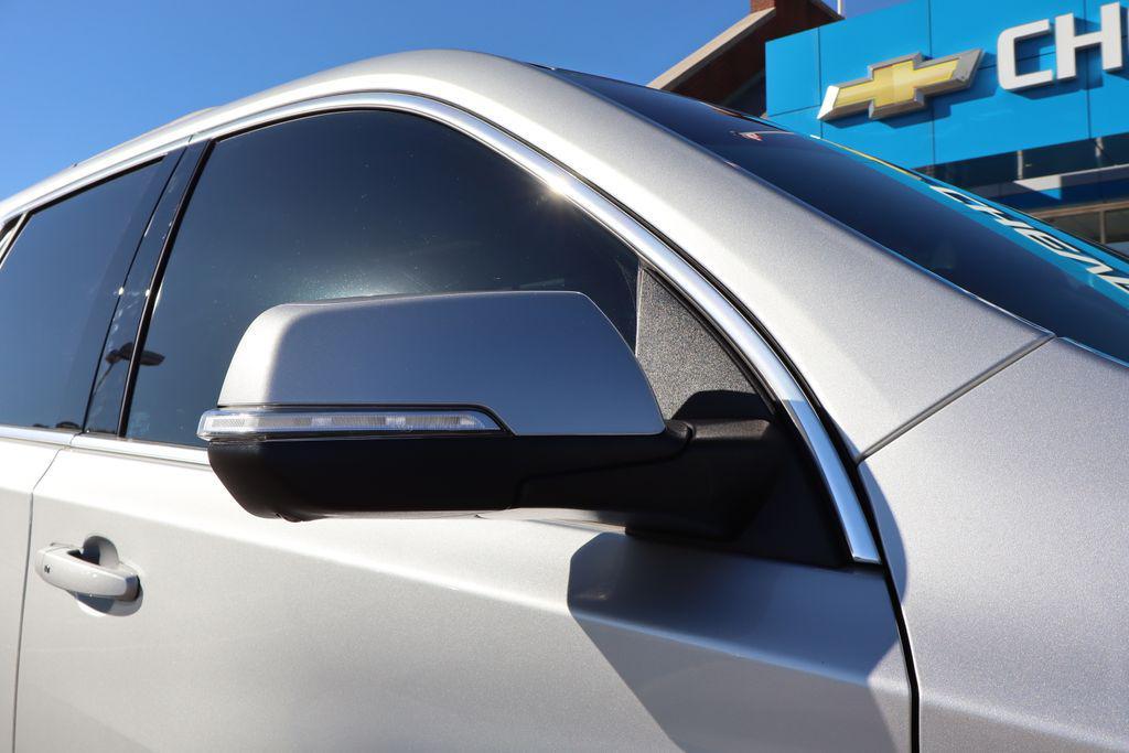 used 2021 Chevrolet Traverse car, priced at $23,000