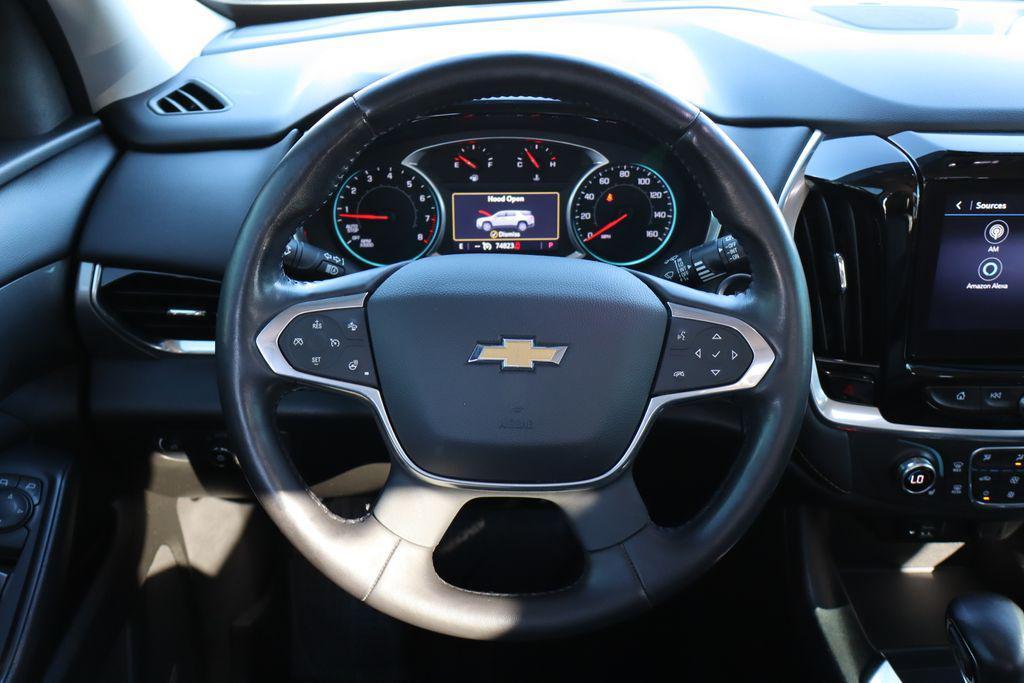 used 2021 Chevrolet Traverse car, priced at $23,000