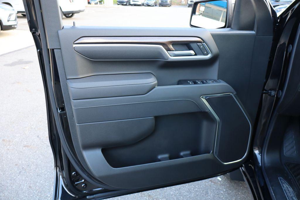 new 2026 Chevrolet Silverado 1500 car, priced at $46,096