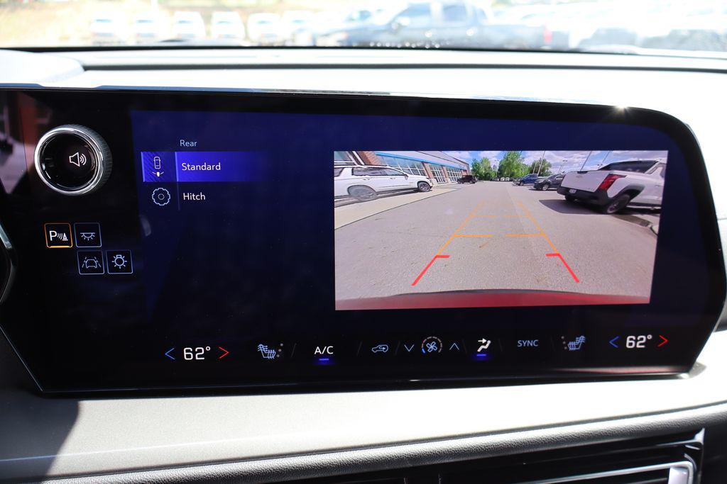 new 2025 Chevrolet Traverse car, priced at $44,990