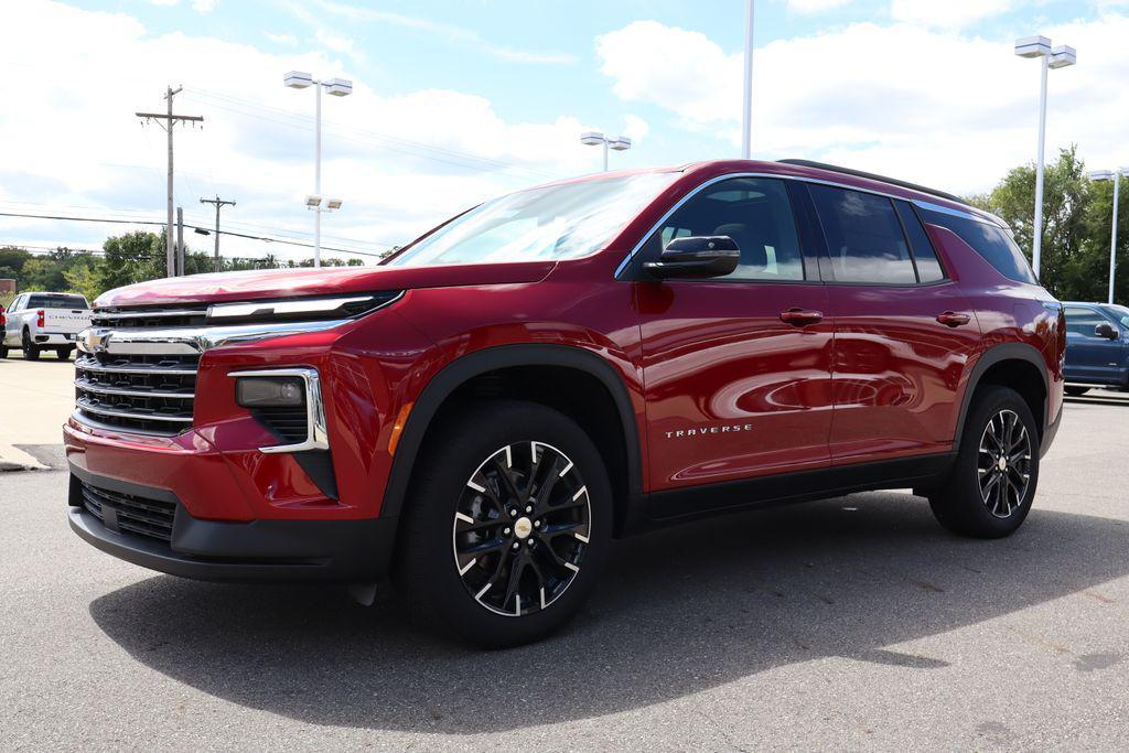 new 2025 Chevrolet Traverse car, priced at $44,990