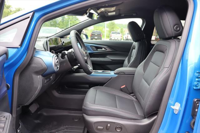 new 2025 Chevrolet Equinox EV car, priced at $40,940