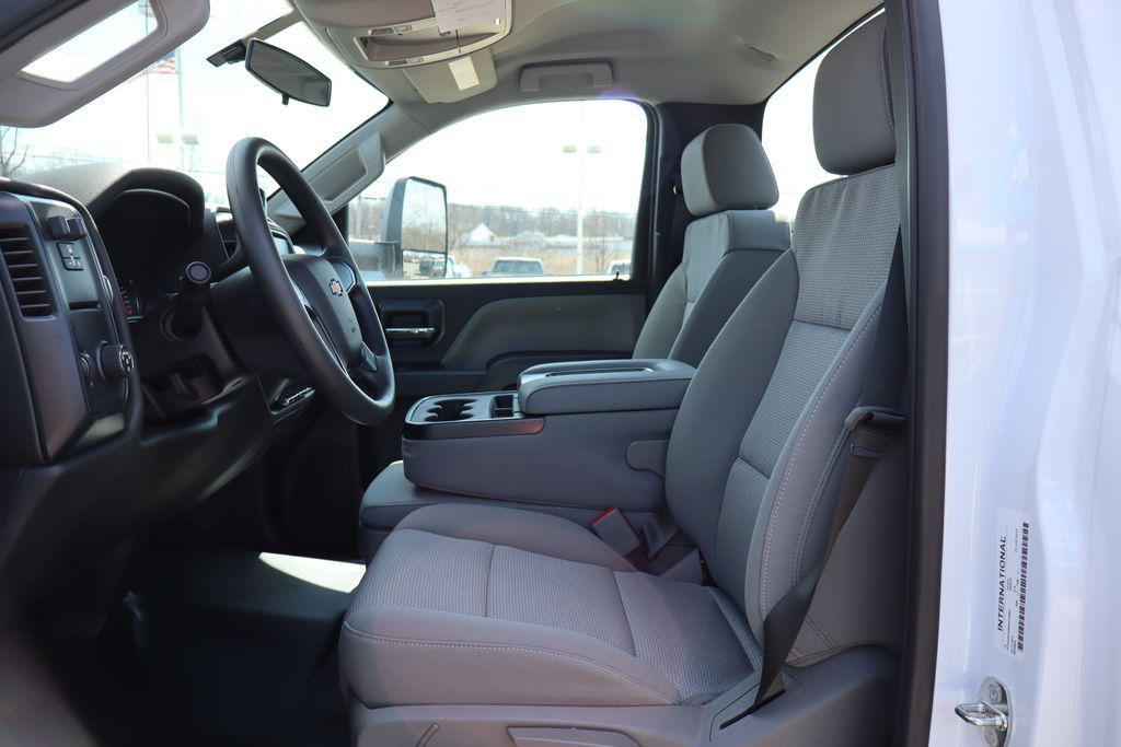 new 2024 Chevrolet Silverado 1500 car, priced at $61,782
