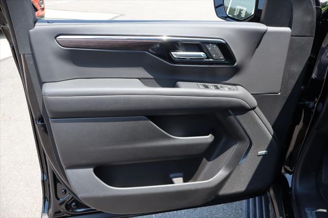 new 2025 Chevrolet Tahoe car, priced at $86,375