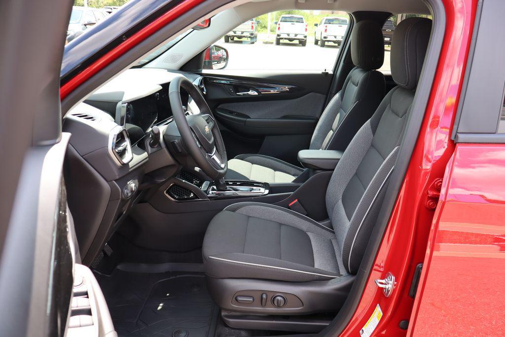 new 2026 Chevrolet TrailBlazer car, priced at $30,375