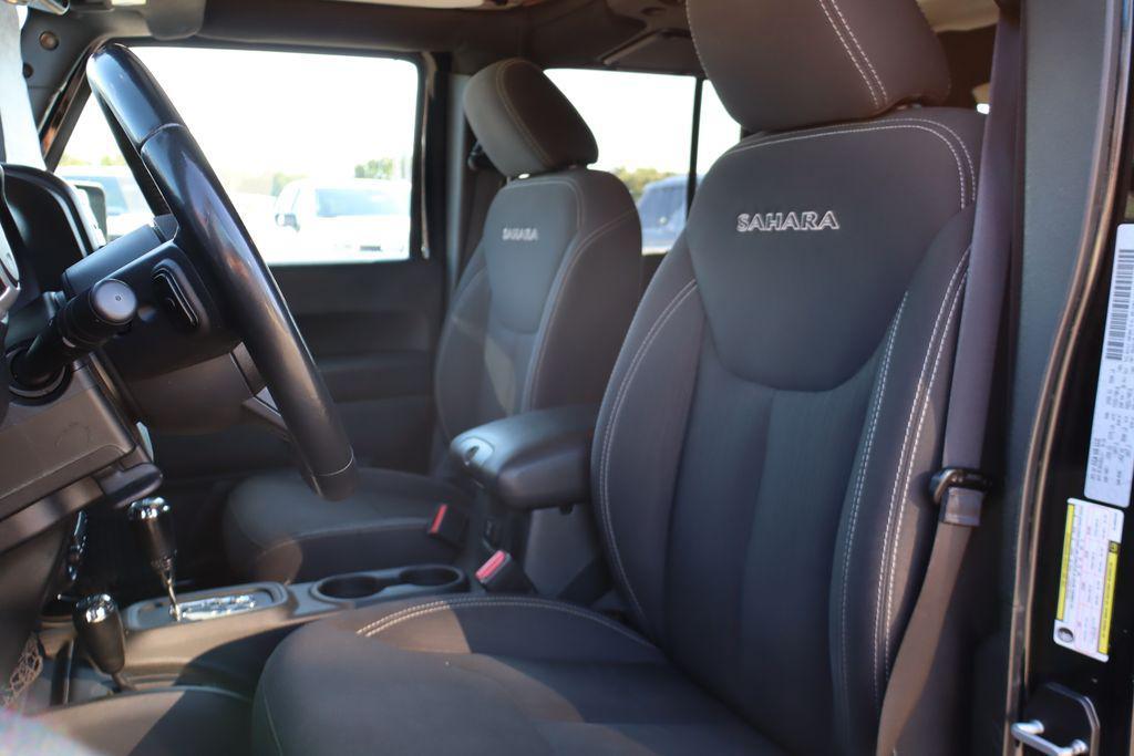 used 2016 Jeep Wrangler Unlimited car, priced at $16,900