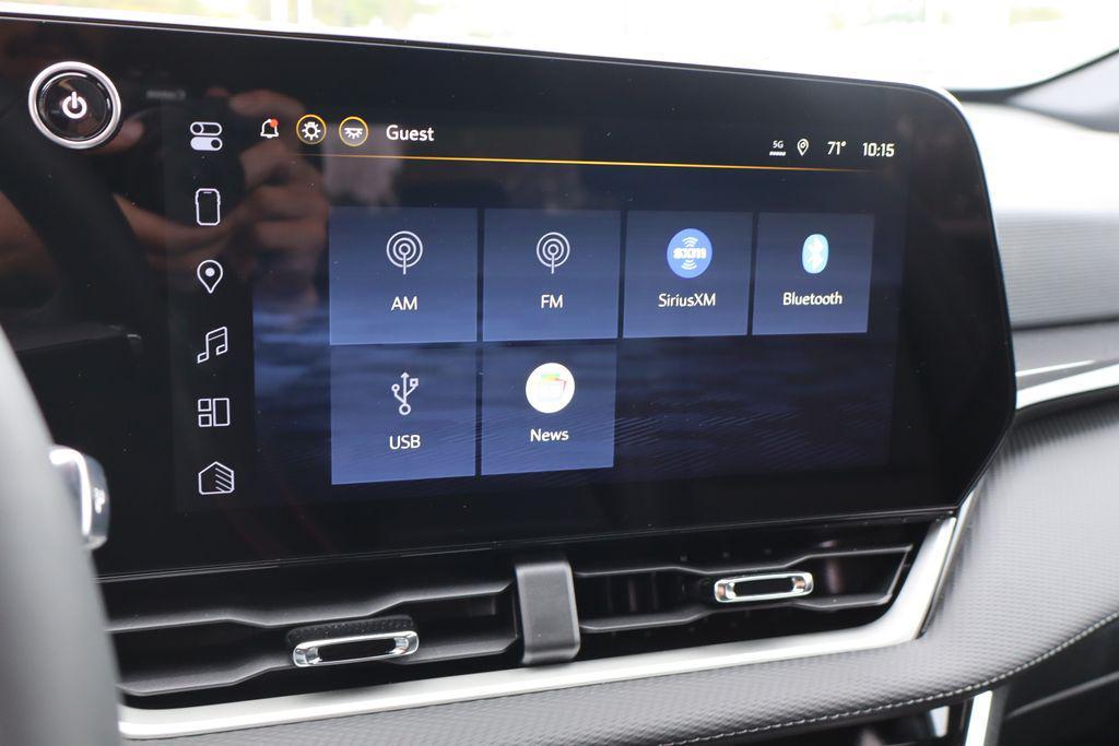new 2026 Chevrolet Equinox car, priced at $33,248