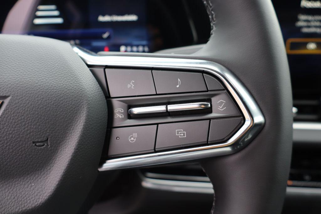 new 2026 Chevrolet Equinox car, priced at $33,248