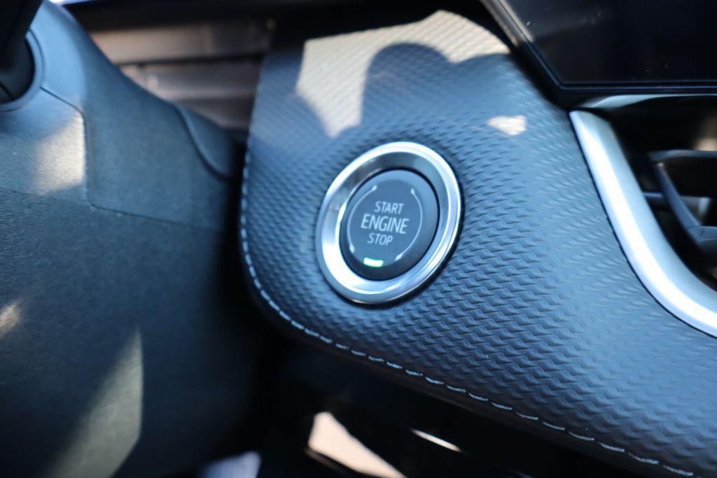 new 2026 Chevrolet Equinox car, priced at $34,090