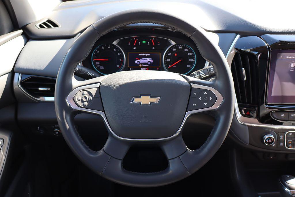 used 2020 Chevrolet Traverse car, priced at $23,900