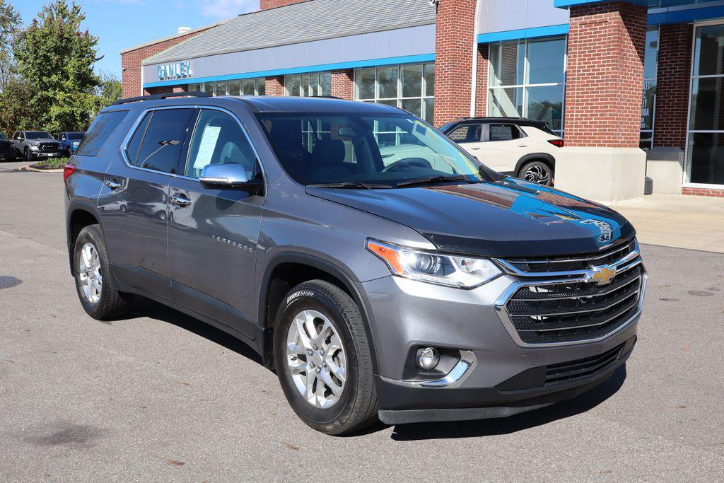 used 2020 Chevrolet Traverse car, priced at $23,900