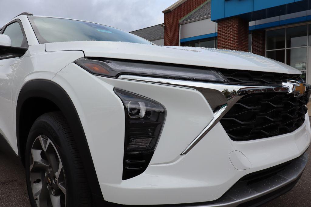 new 2026 Chevrolet Trax car, priced at $25,941