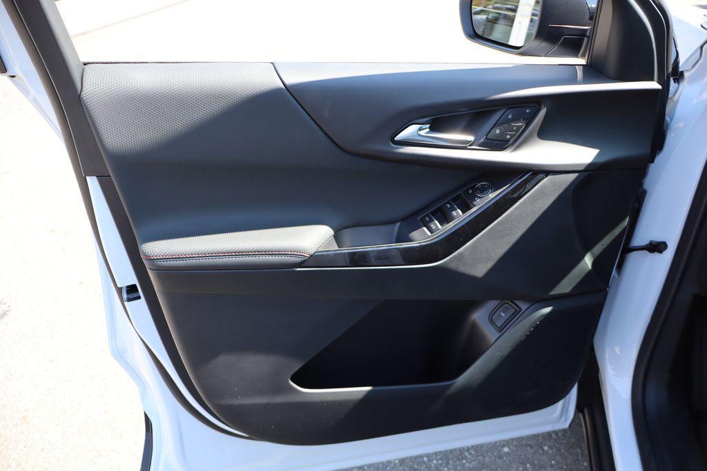 new 2026 Chevrolet Equinox car, priced at $34,947