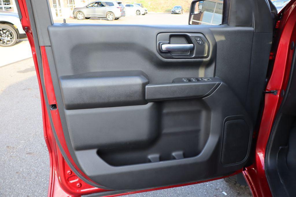 used 2021 Chevrolet Silverado 1500 car, priced at $28,000