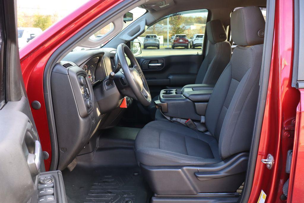 used 2021 Chevrolet Silverado 1500 car, priced at $28,000