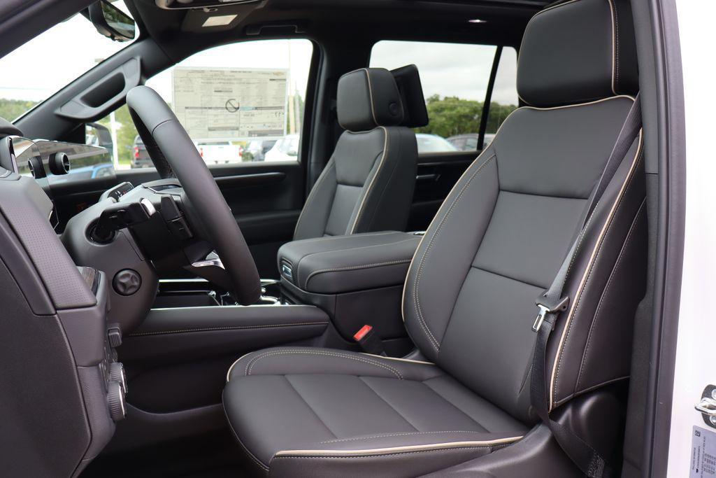 new 2025 Chevrolet Tahoe car, priced at $83,500