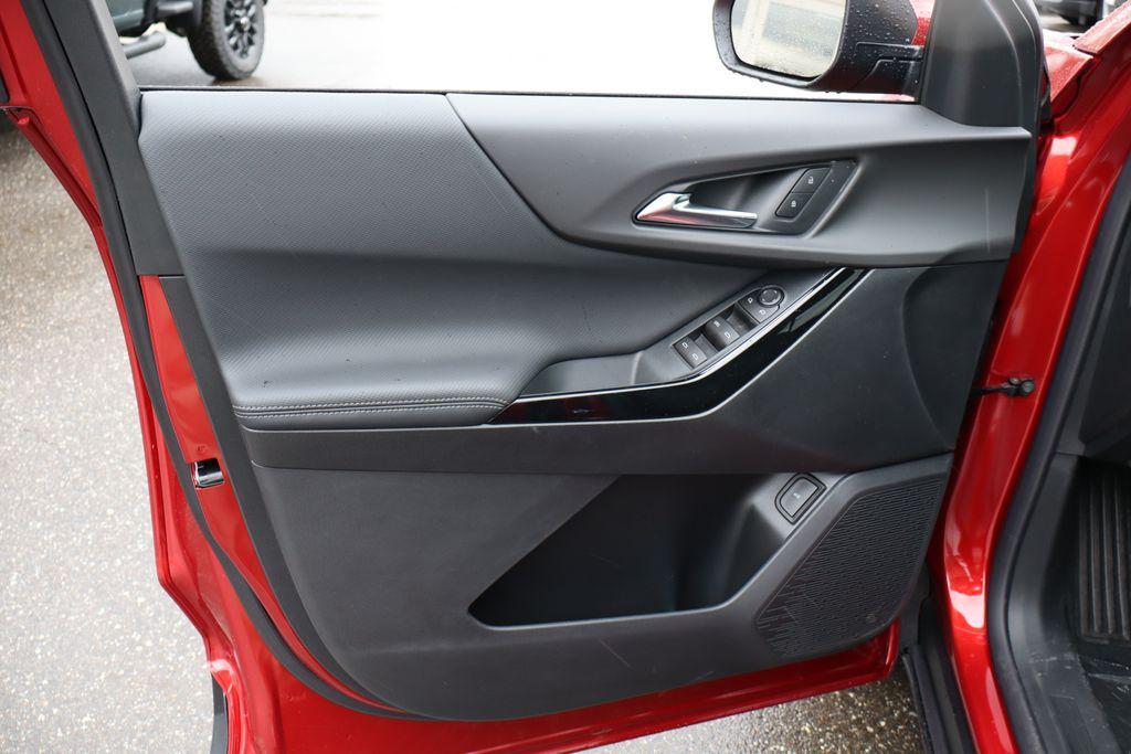 new 2026 Chevrolet Equinox car, priced at $34,245