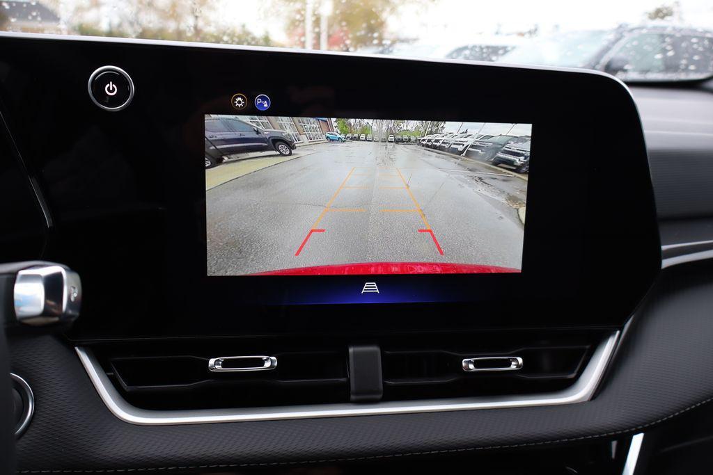 new 2026 Chevrolet Equinox car, priced at $34,245