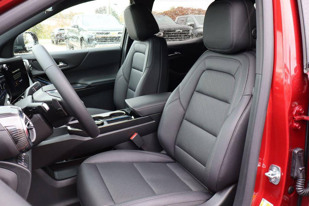 new 2026 Chevrolet Equinox car, priced at $34,245