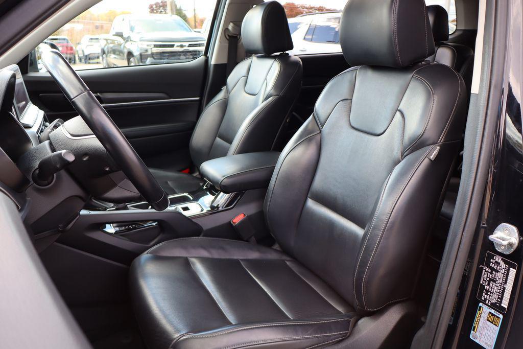 used 2022 Kia Telluride car, priced at $25,000