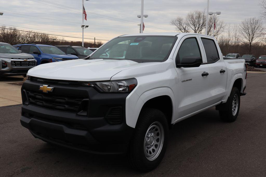 new 2025 Chevrolet Colorado car, priced at $37,500
