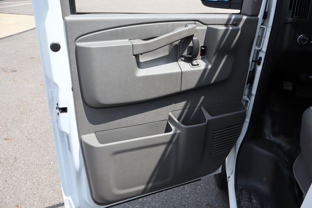 new 2025 Chevrolet Express 2500 car, priced at $50,411