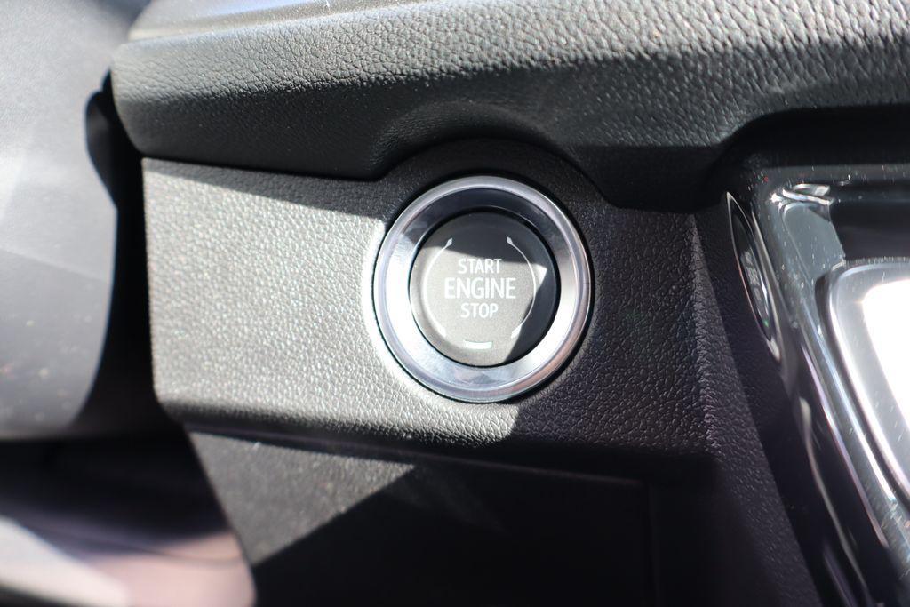 new 2026 Chevrolet Traverse car, priced at $43,169