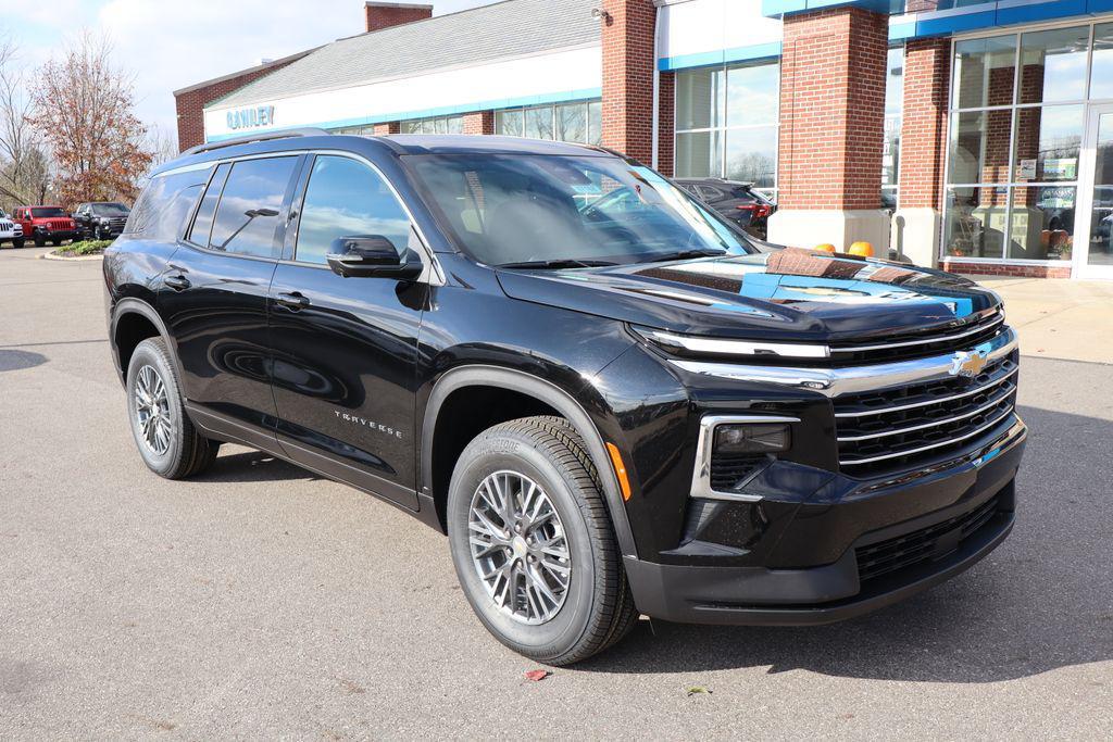new 2026 Chevrolet Traverse car, priced at $43,169